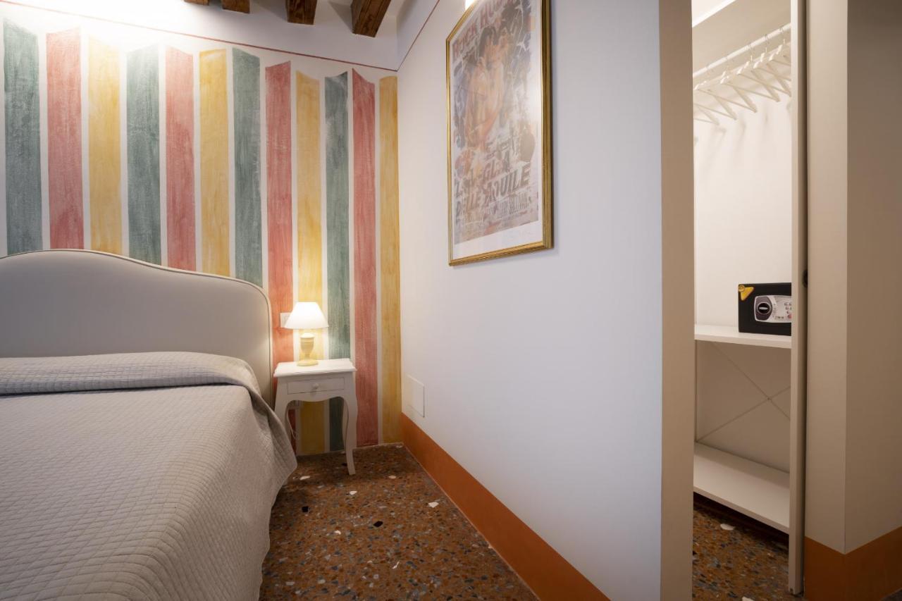 Rialto Sant'Aponal Prestige By Wonderful Italy Apartment Venice Exterior photo