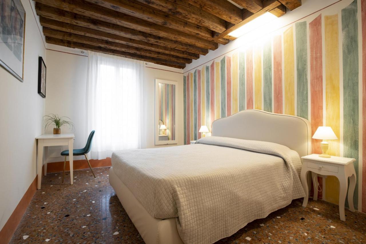 Rialto Sant'Aponal Prestige By Wonderful Italy Apartment Venice Exterior photo
